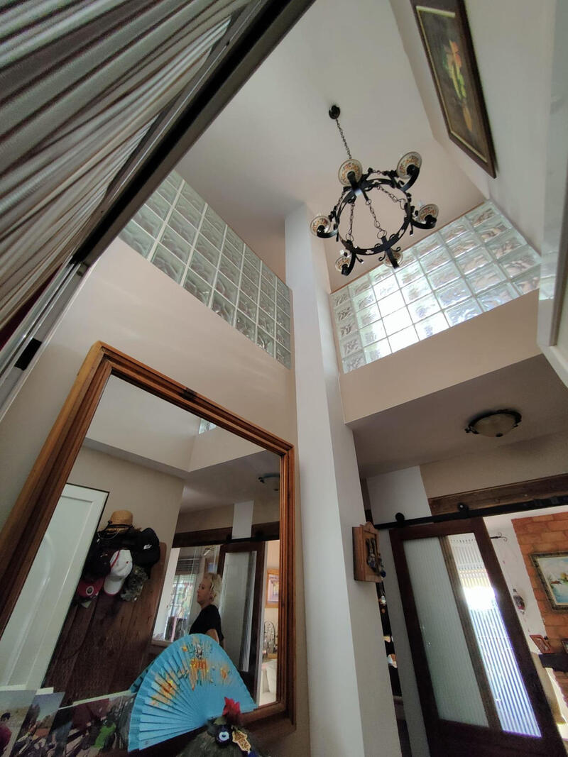 4 Schlafzimmer Villa zu verkaufen