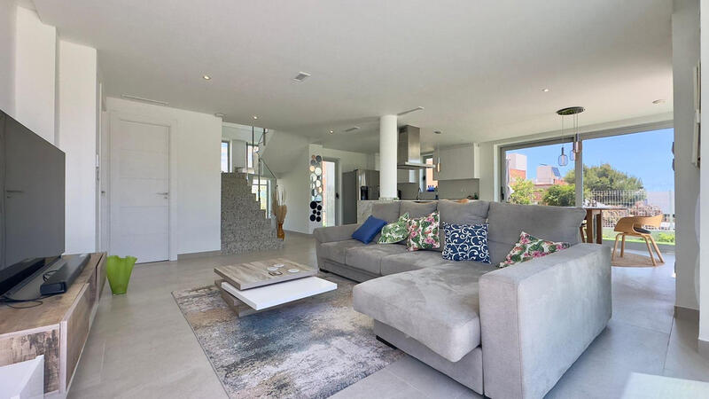 4 slaapkamer Villa Te koop