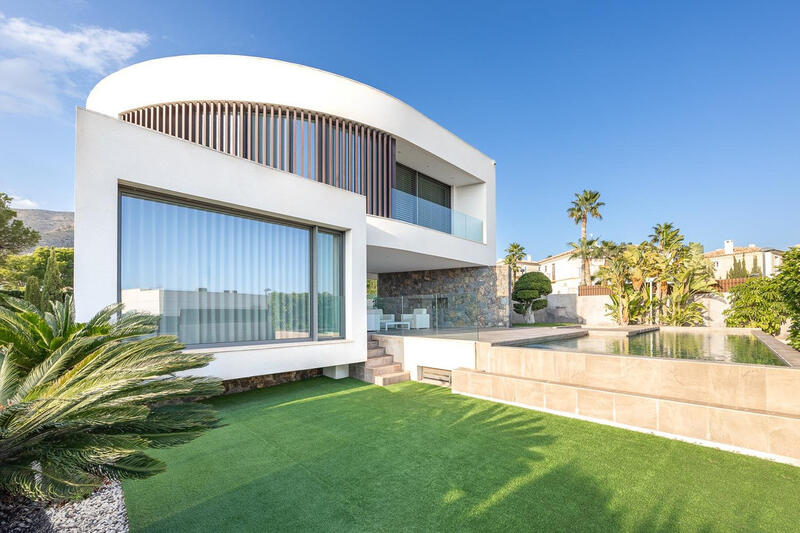 3 bedroom Villa for sale