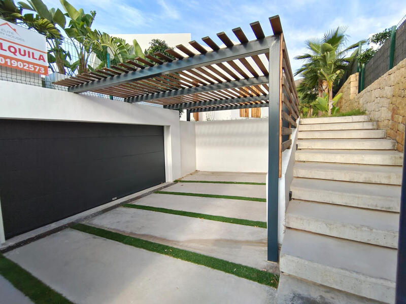 4 chambre Villa à vendre