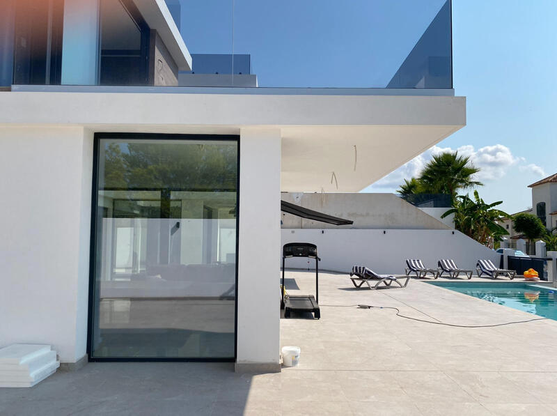 6 chambre Villa à vendre