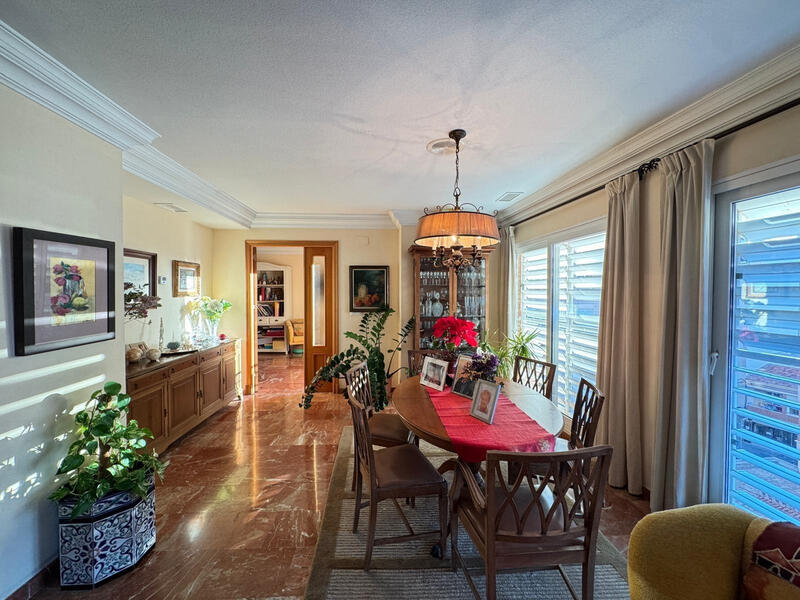 4 chambre Appartement à vendre