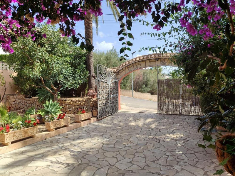 Villa til salg i Calpe, Alicante