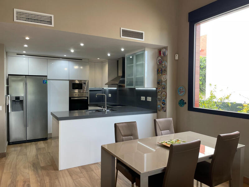 3 bedroom Villa for sale