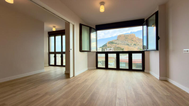 Apartment for sale in Alacant/Alicante, Alicante