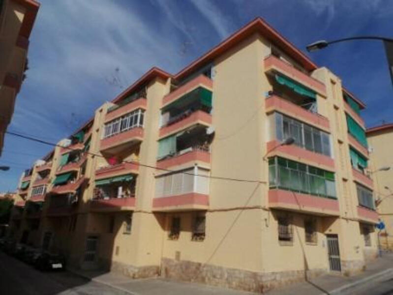 3 bedroom Apartment for sale