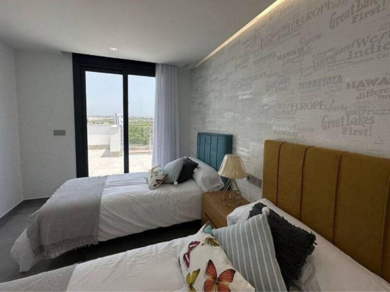 3 спальная комната вилла продается