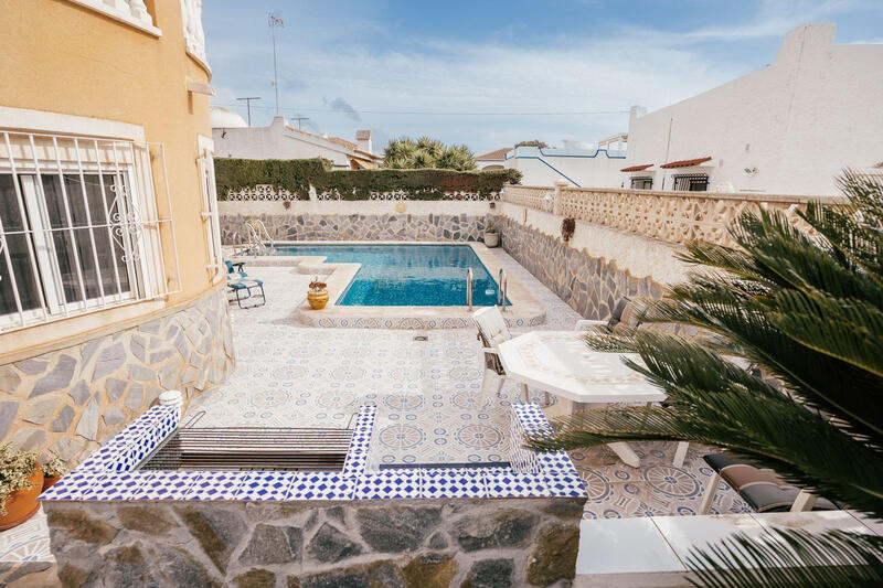 4 sovrum Villa till salu