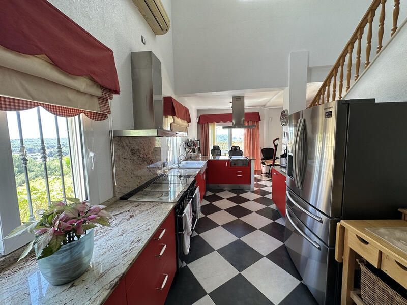 5 soverom Villa til salgs