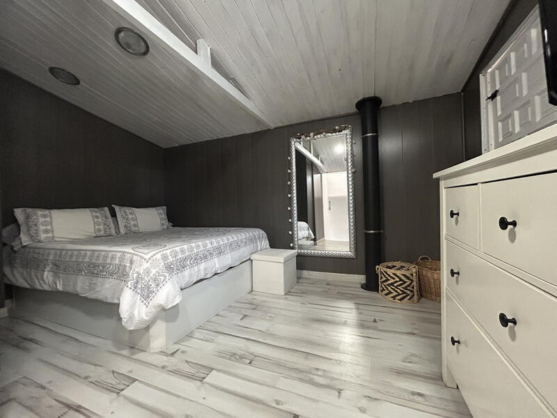 2 bedroom Townhouse for sale