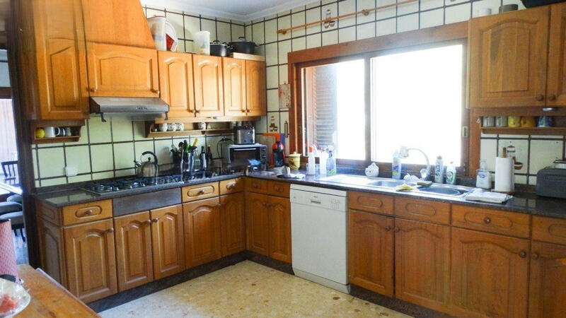 4 slaapkamer Villa Te koop