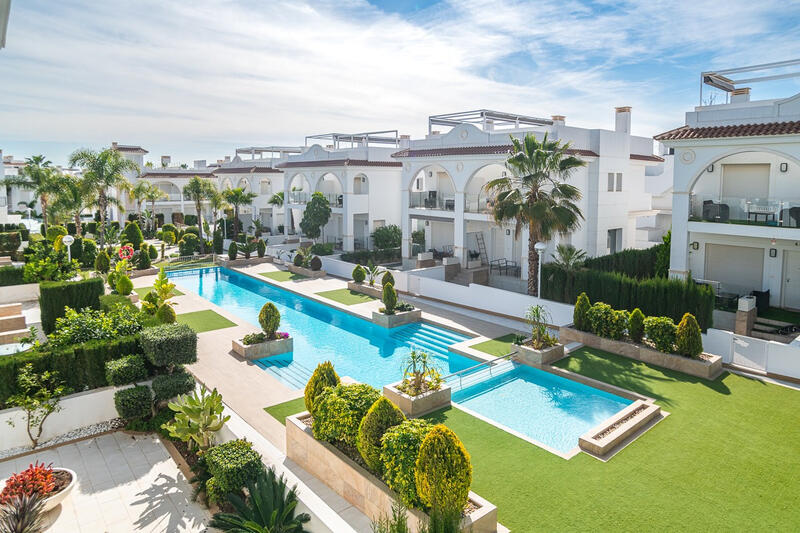 Villa til salg i Ciudad Quesada, Alicante