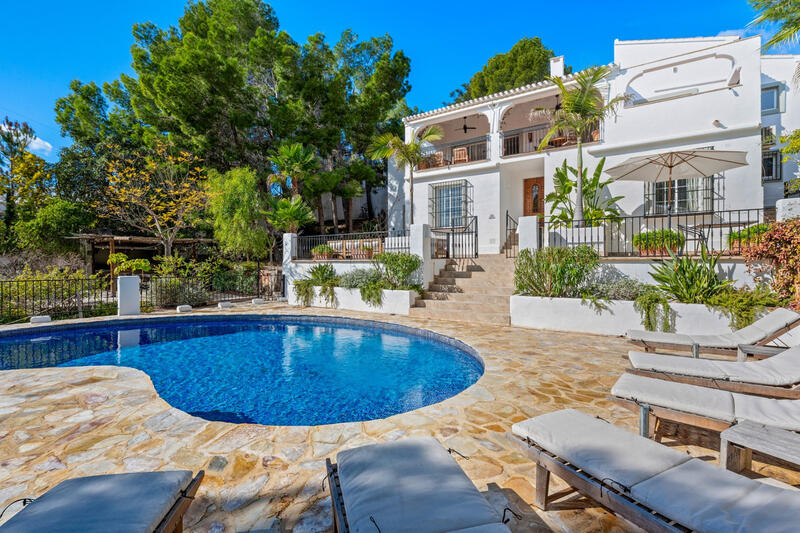 Villa til salgs i Altea, Alicante