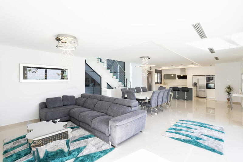 5 soverom Villa til salgs