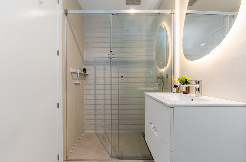 2 slaapkamer Appartement Te koop