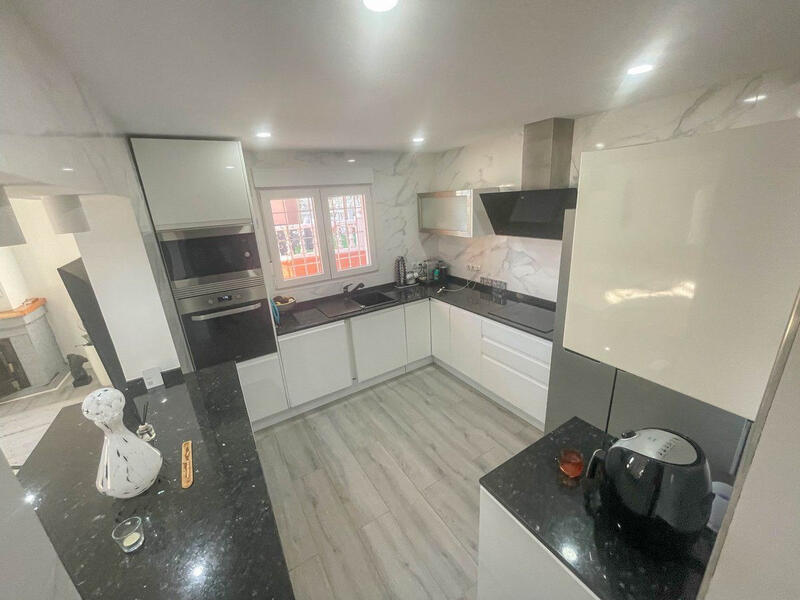 3 bedroom Villa for sale