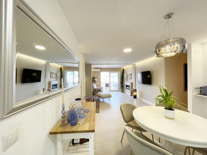 3 bedroom Apartment for sale