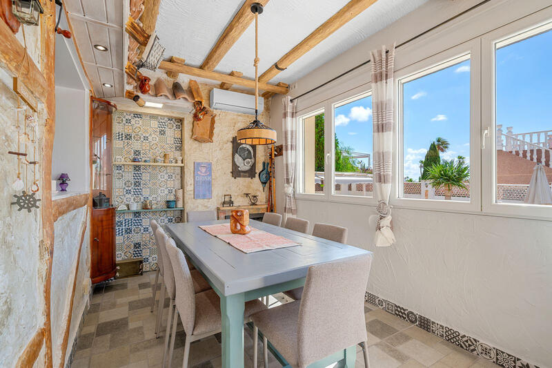 7 soveværelse Villa til salg