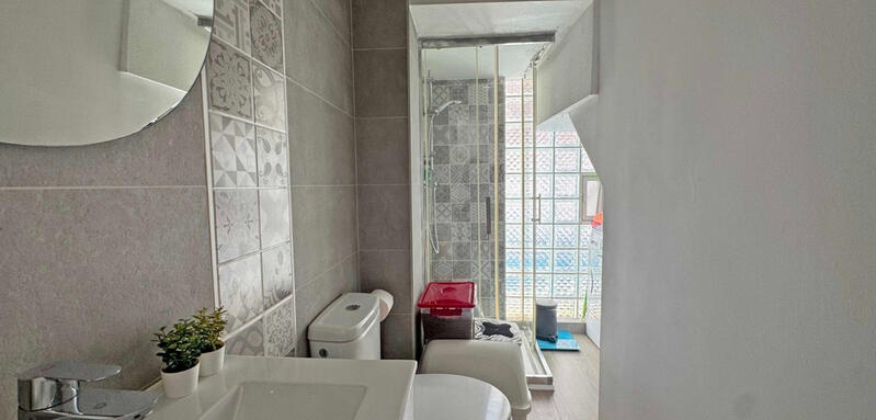 2 Cuarto Adosado en venta