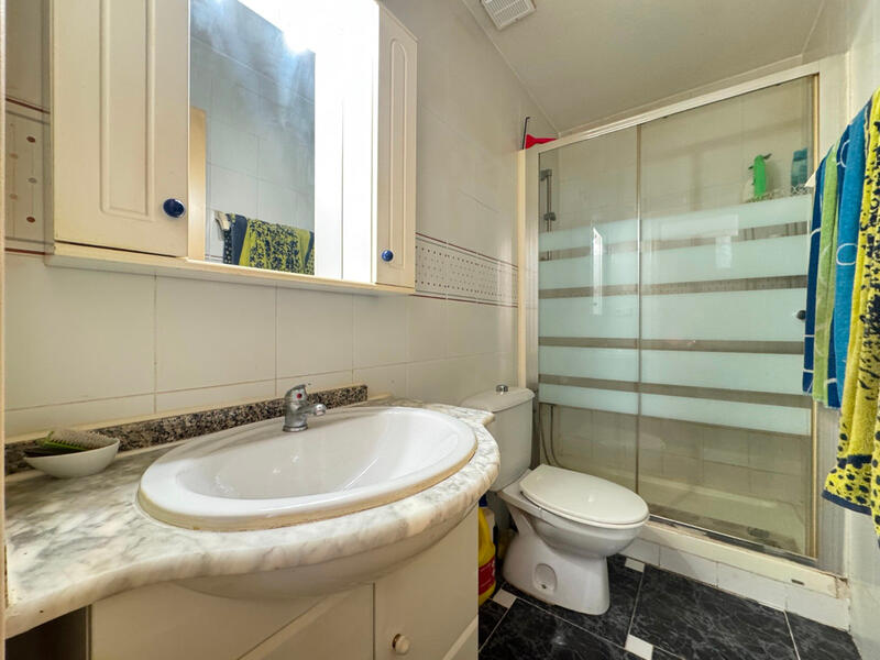 1 bedroom Apartment for sale