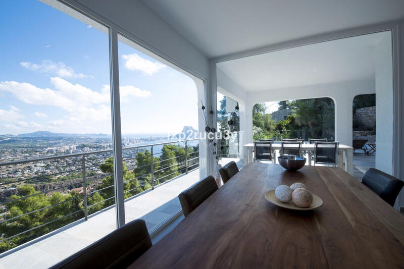 4 Schlafzimmer Villa zu verkaufen