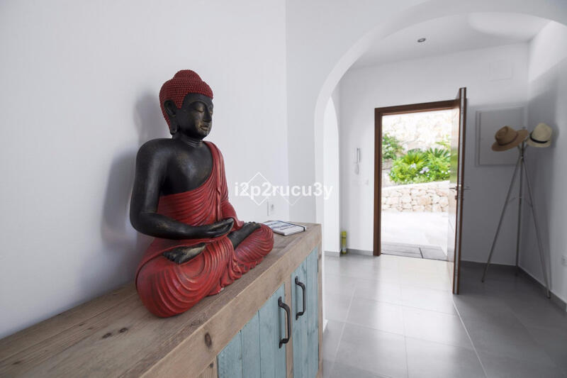 4 Schlafzimmer Villa zu verkaufen