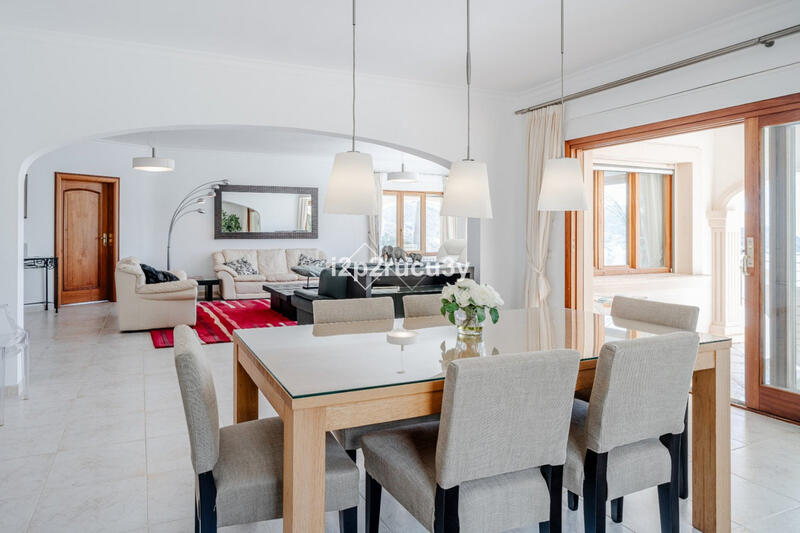 3 Schlafzimmer Villa zu verkaufen