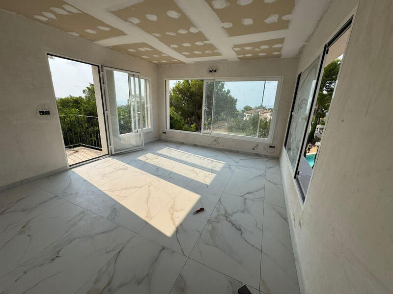 4 slaapkamer Villa Te koop