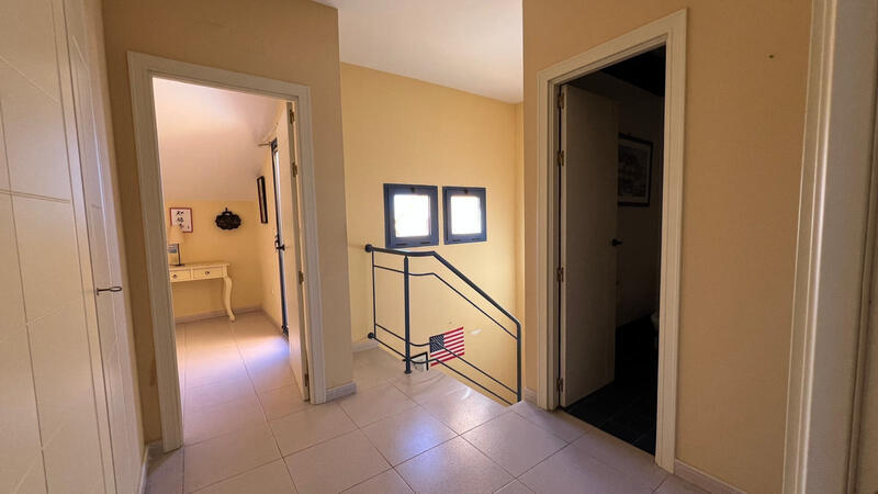 4 chambre Appartement à vendre
