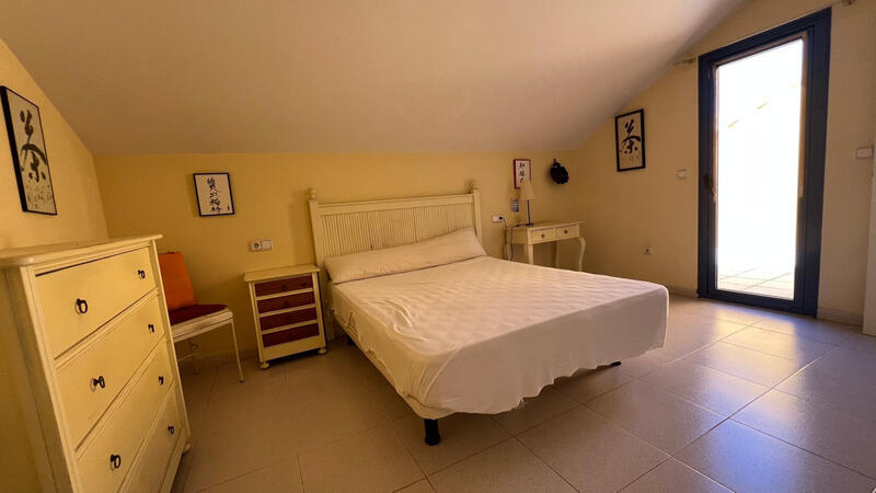 4 chambre Appartement à vendre