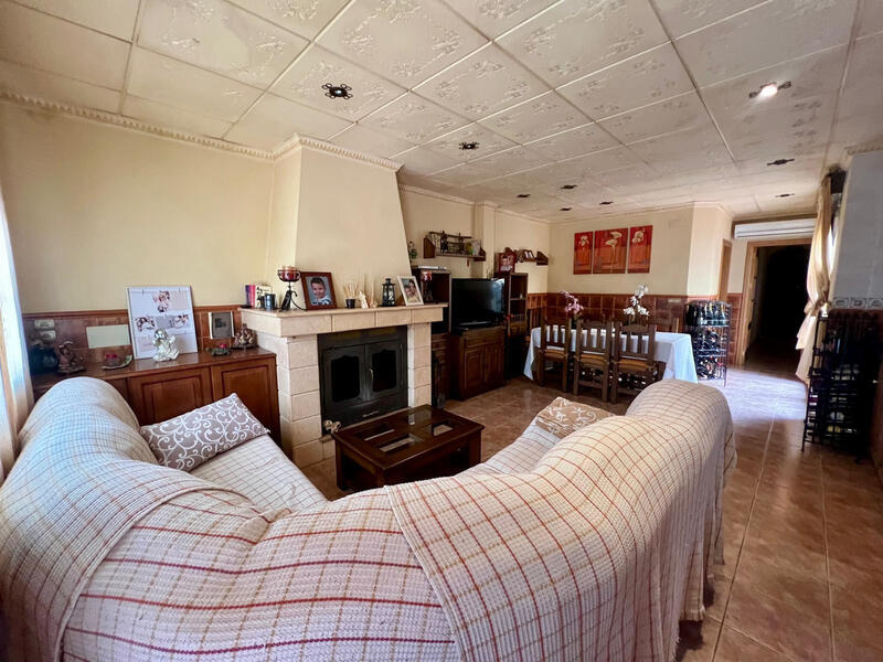 3 Schlafzimmer Stadthaus zu verkaufen