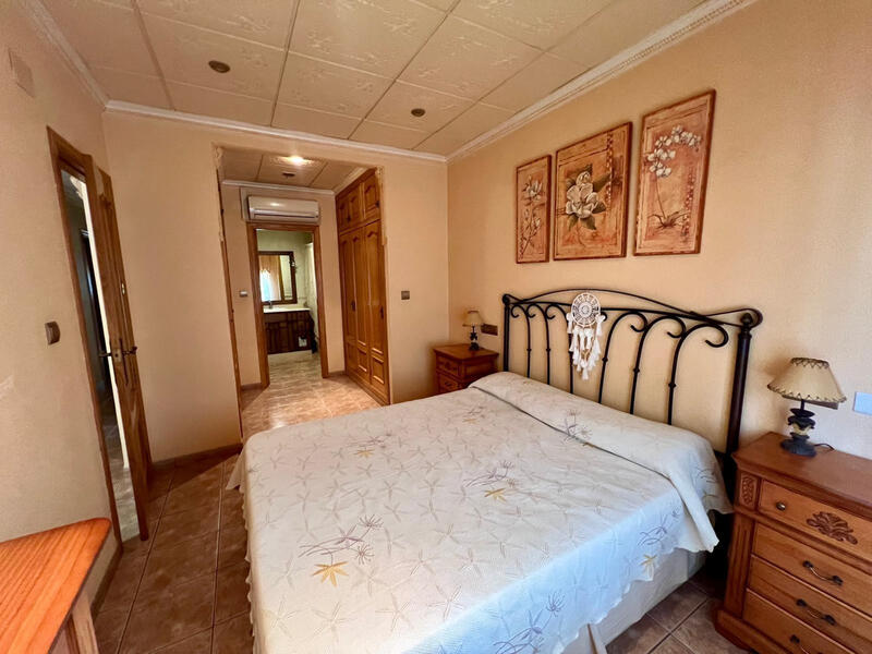 3 Schlafzimmer Stadthaus zu verkaufen