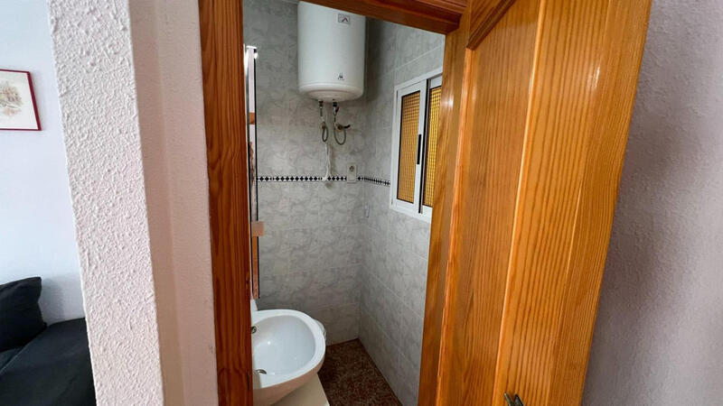 2 Cuarto Villa en venta