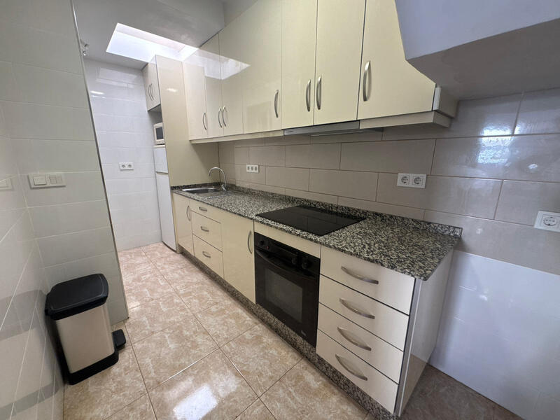 2 Cuarto Villa en venta
