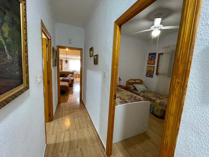 4 Schlafzimmer Stadthaus zu verkaufen