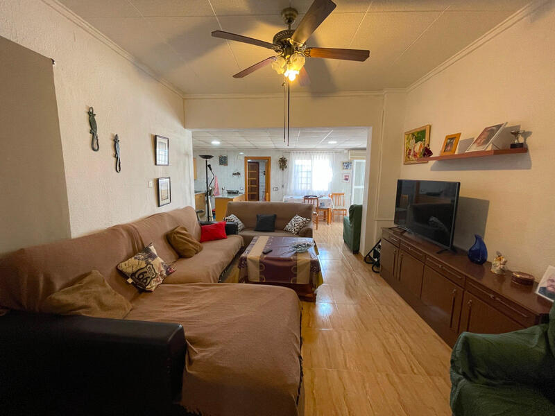 4 Schlafzimmer Stadthaus zu verkaufen