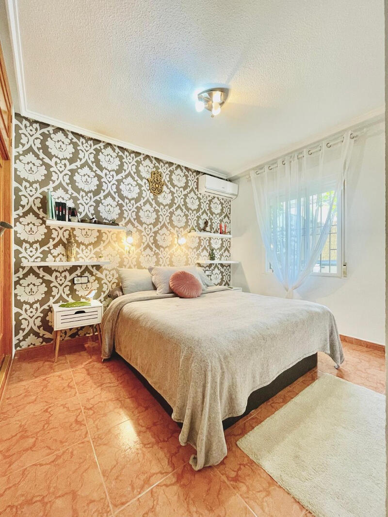 3 bedroom Townhouse for sale