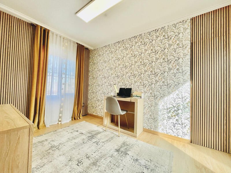 3 bedroom Townhouse for sale