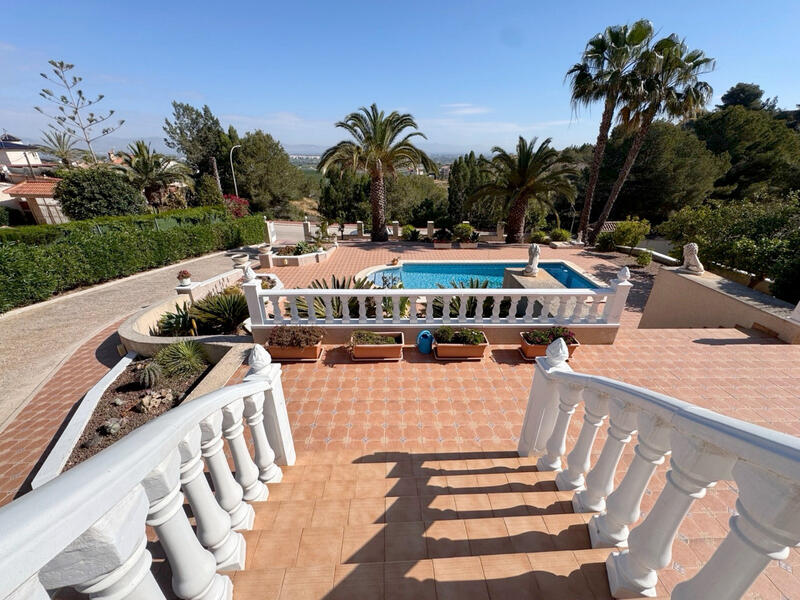 3 bedroom Villa for sale