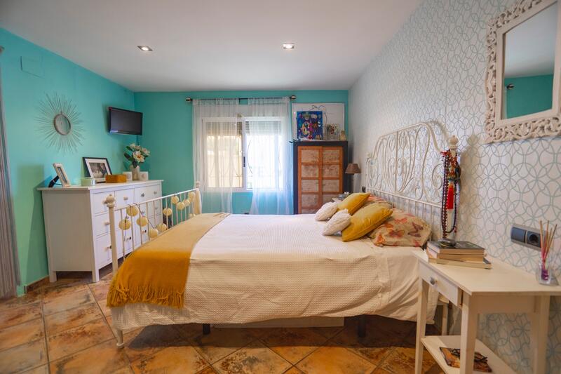 4 Cuarto Villa en venta