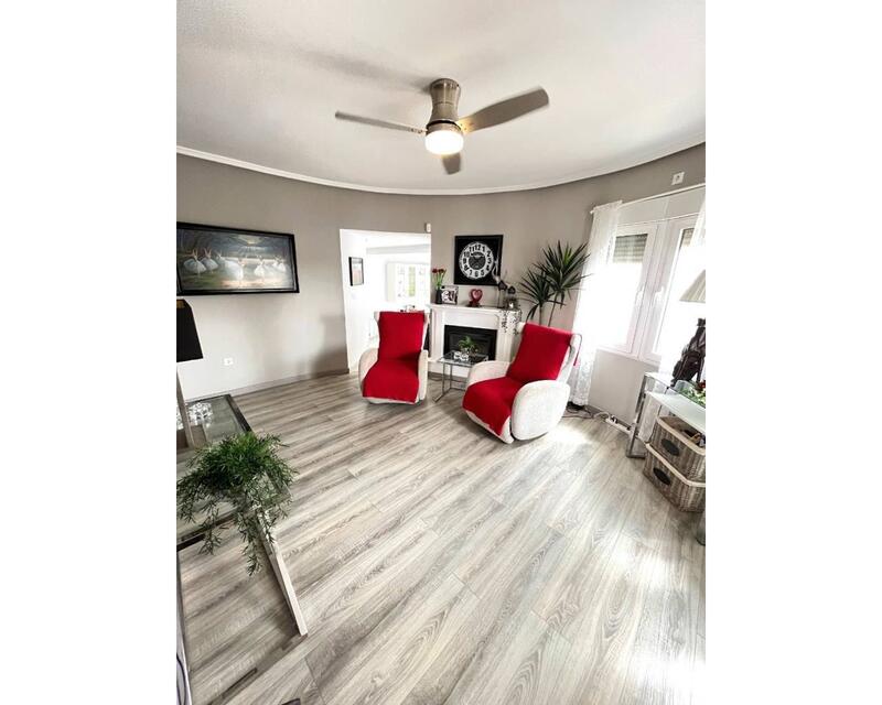 3 Cuarto Villa en venta