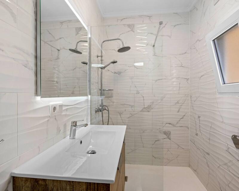 5 bedroom Villa for sale