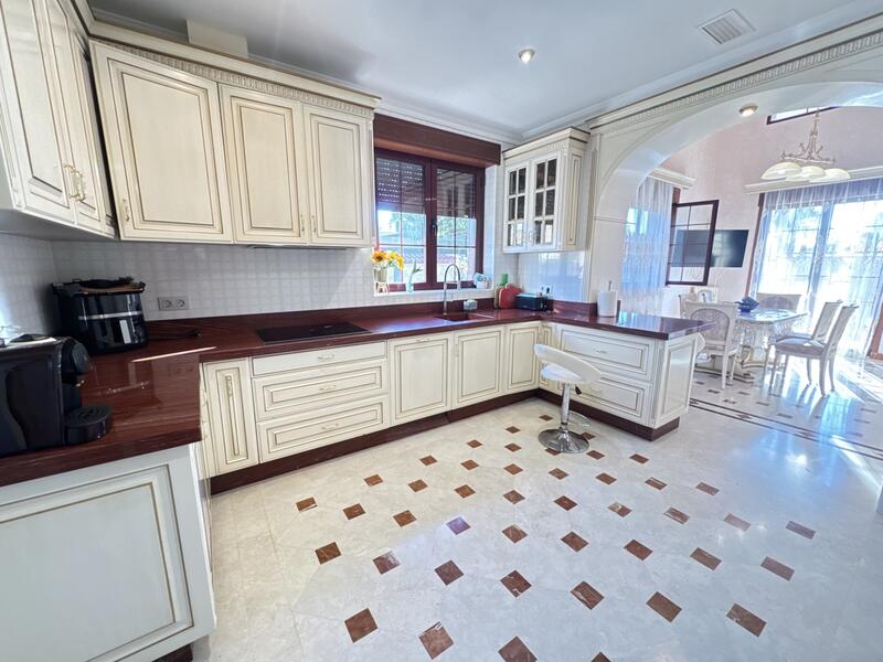 4 chambre Villa à vendre