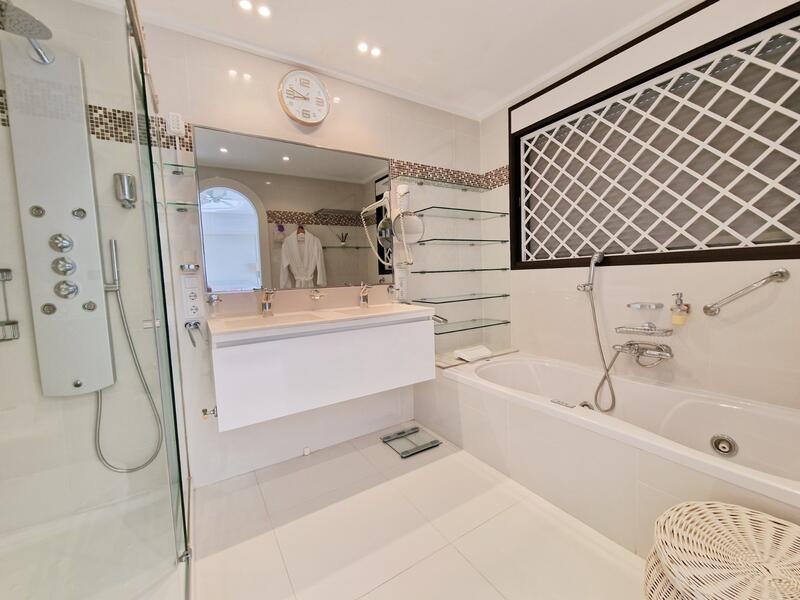 2 slaapkamer Appartement Te koop