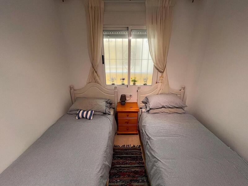 2 slaapkamer Appartement Te koop