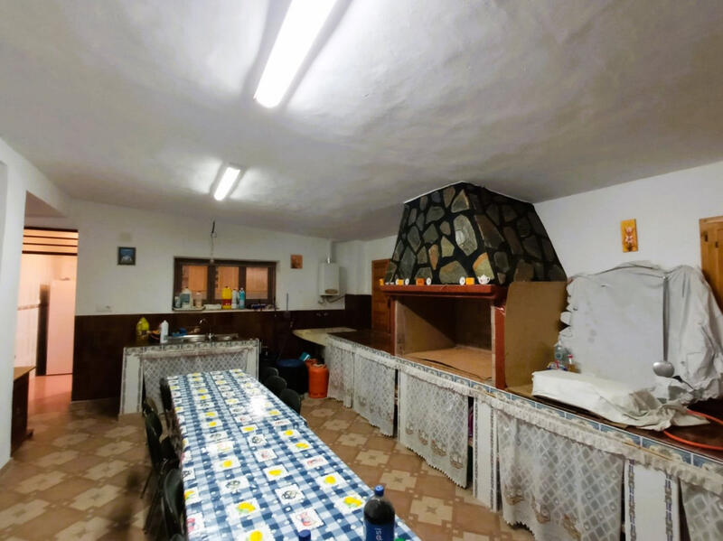 5 bedroom Villa for sale