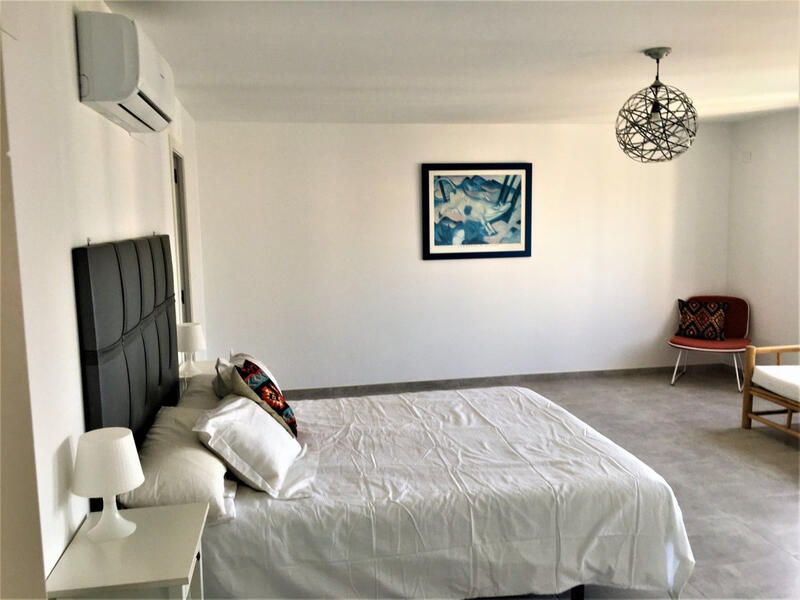 4 Schlafzimmer Appartement zu verkaufen