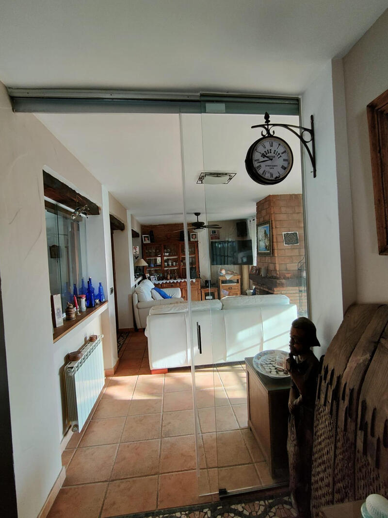 4 Cuarto Villa en venta