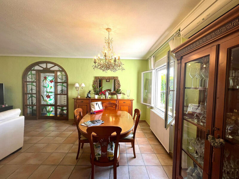 3 Cuarto Villa en venta