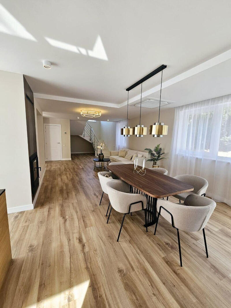 4 soveværelse Villa til salg